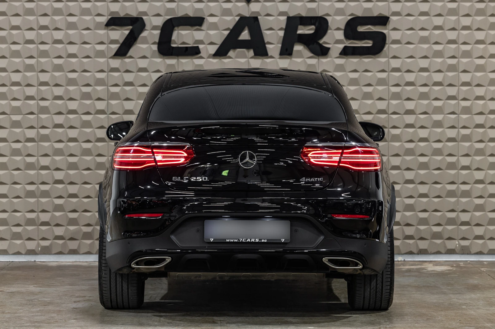 Mercedes-Benz GLC 250 COUPE| AMG LINE| LED High Perf | Гаранция, снимка 2 - Автомобили и джипове - 55643580