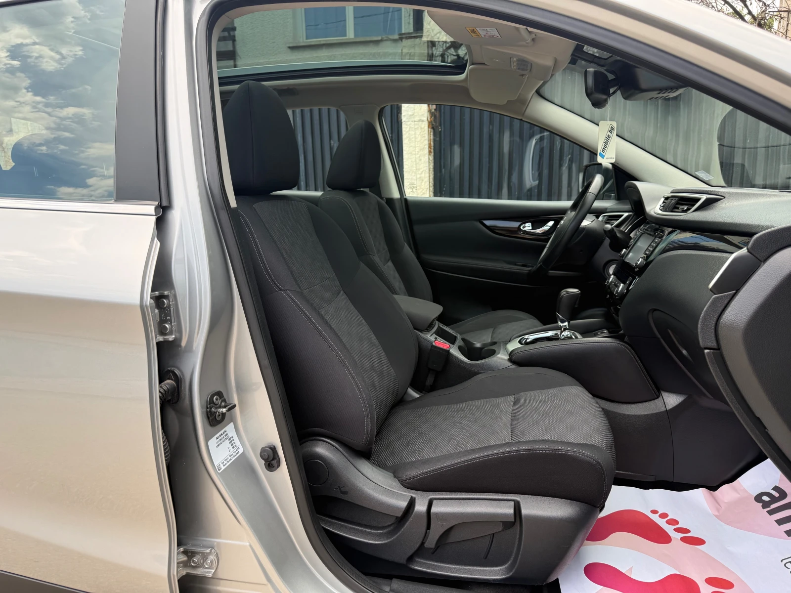 Nissan Qashqai PANORAMA-KAMERA-PARKTRONIK, снимка 8 - Автомобили и джипове - 55808593
