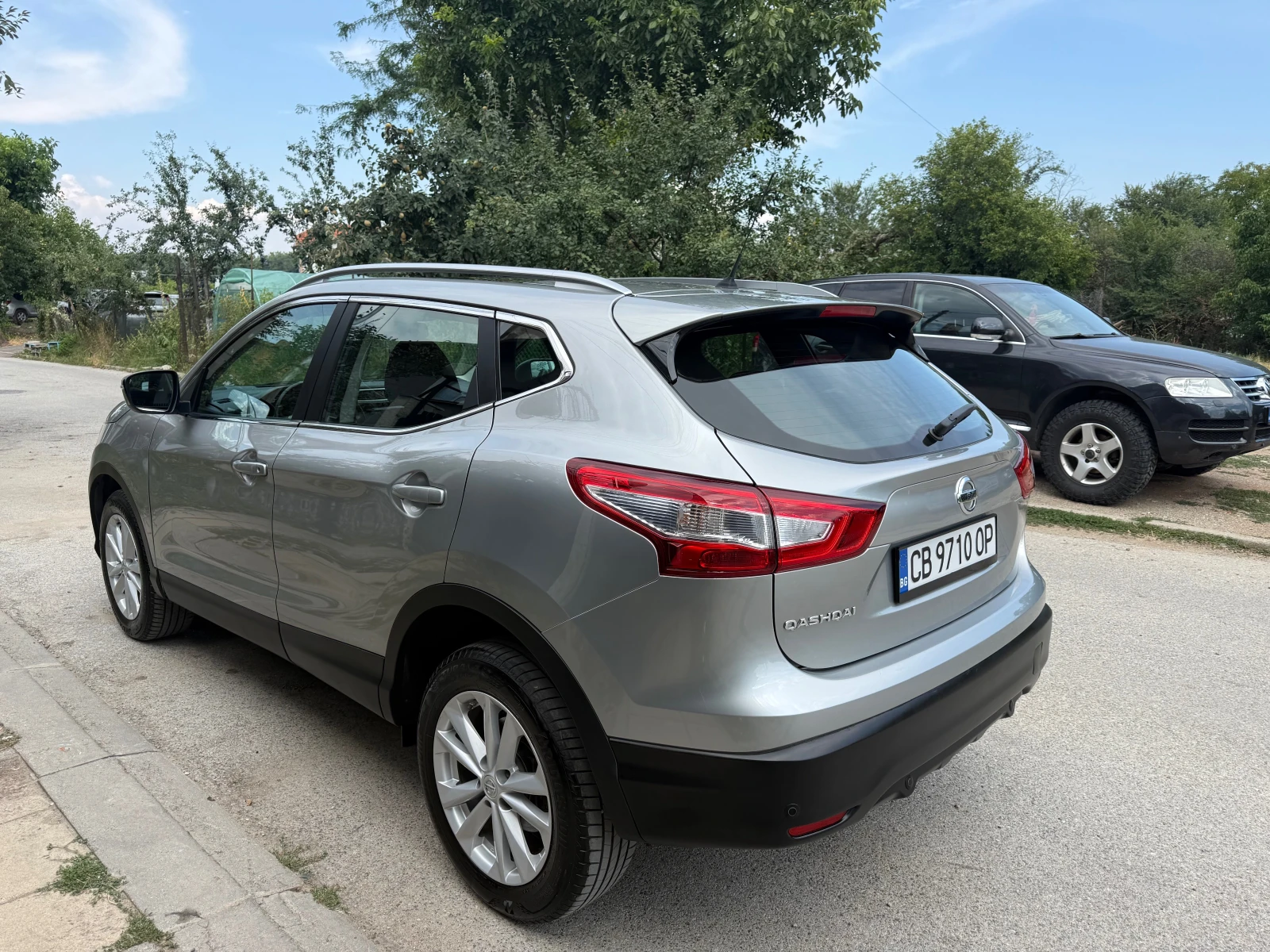 Nissan Qashqai PANORAMA-KAMERA-PARKTRONIK, снимка 6 - Автомобили и джипове - 55808593