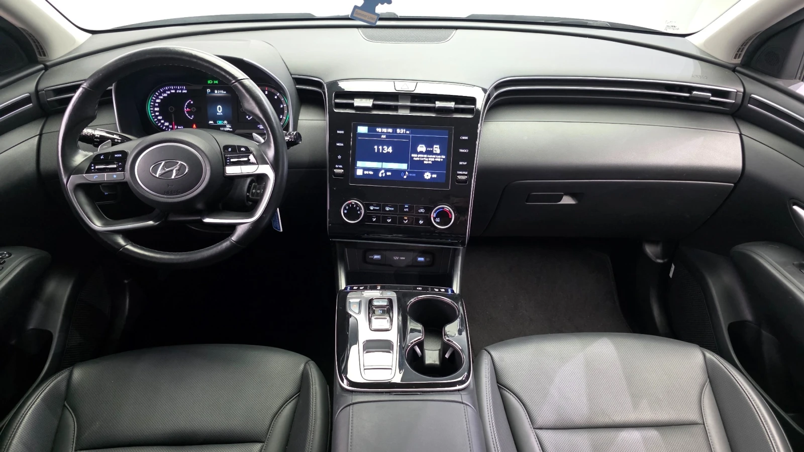 Hyundai Tucson Diesel 2.0 2WD Modern| Подгрев| Обдухване| , снимка 6 - Автомобили и джипове - 56023428