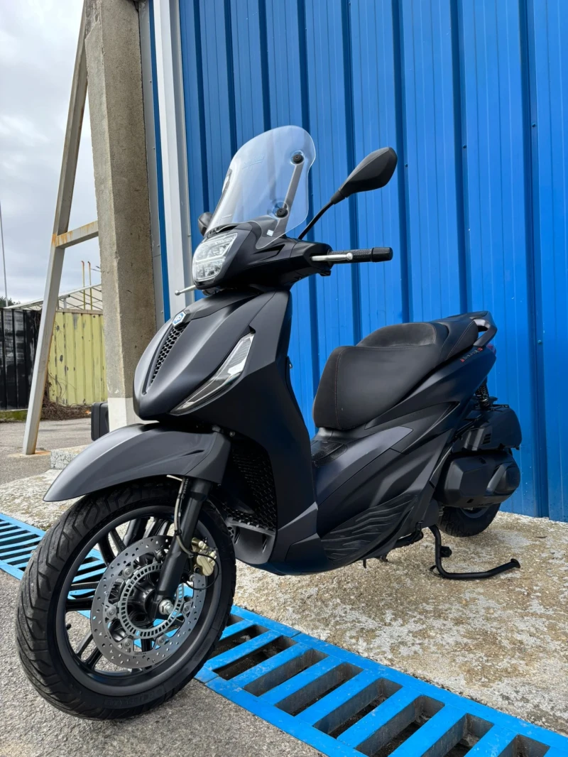 Piaggio Beverly 400 hpe, снимка 3 - Мотоциклети и мототехника - 52542110