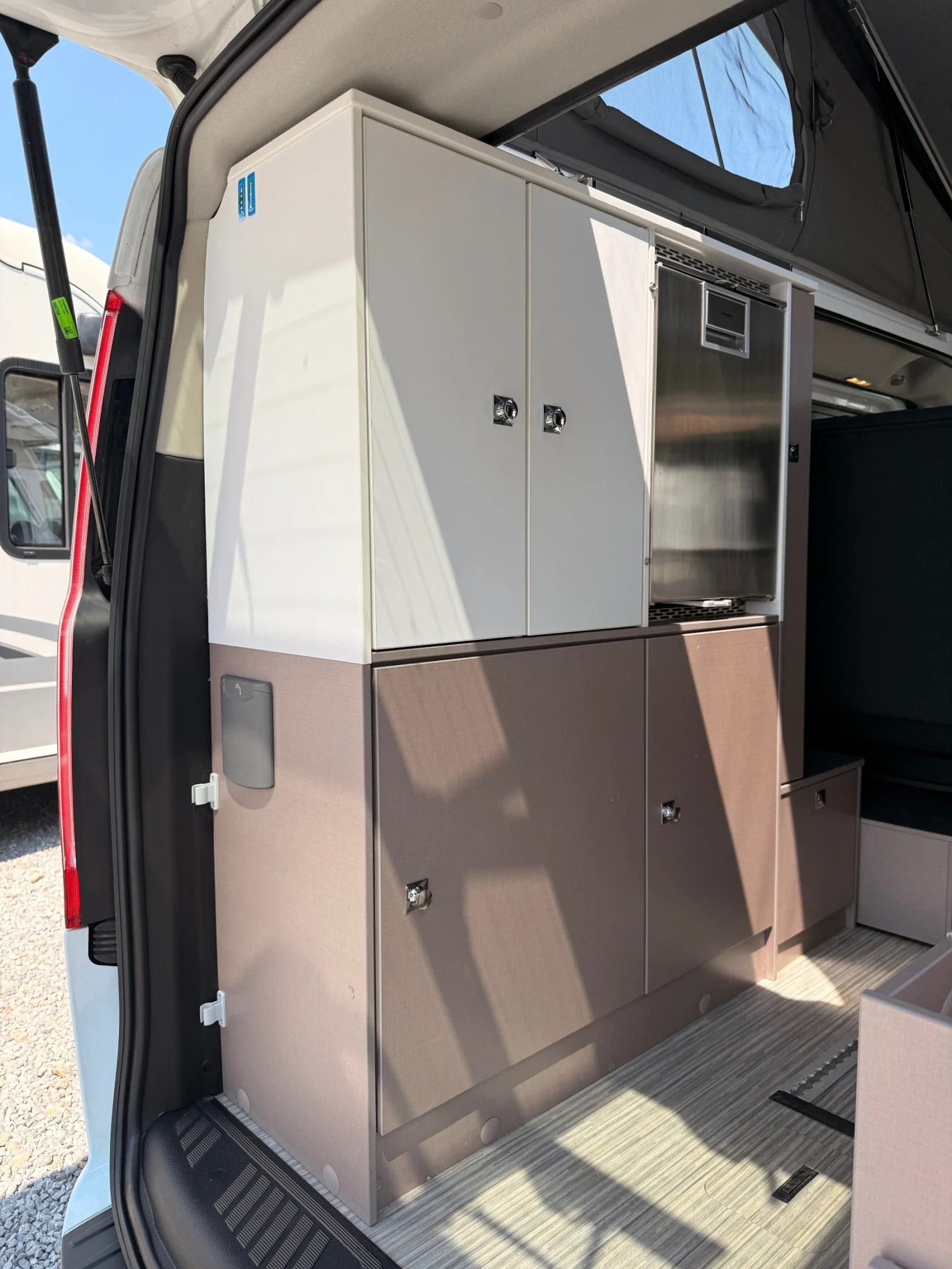 ������ VW California Burtsner Ford | Mobile.bg � ����������� 14