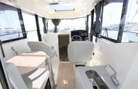  Quicksilver 805 Pilothouse  | Mobile.bg    7