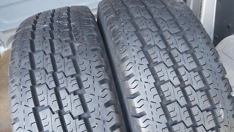 Гуми Летни 205/70R15, снимка 2 - Гуми и джанти - 29253744