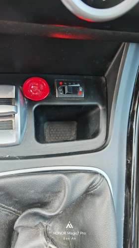 Alfa Romeo Giulietta 1.4turbo бензин с газ, снимка 12