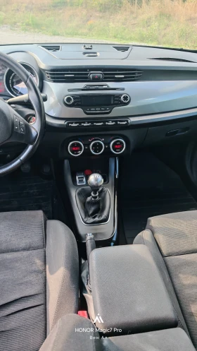 Alfa Romeo Giulietta 1.4turbo бензин с газ, снимка 8