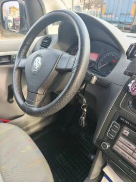 VW Caddy 1.9, 105 кс - 4800 € / 9387.98 лв. - 85249911 10