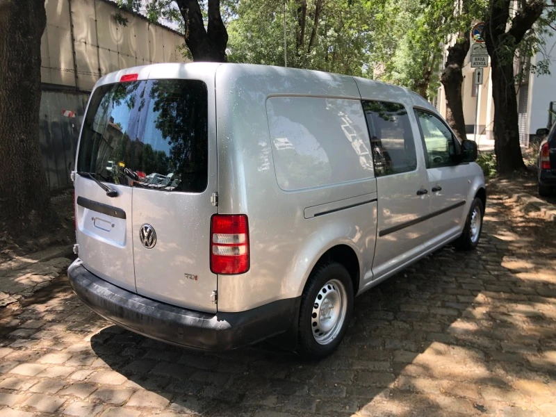 VW Caddy, снимка 5 - Автомобили и джипове - 46516776