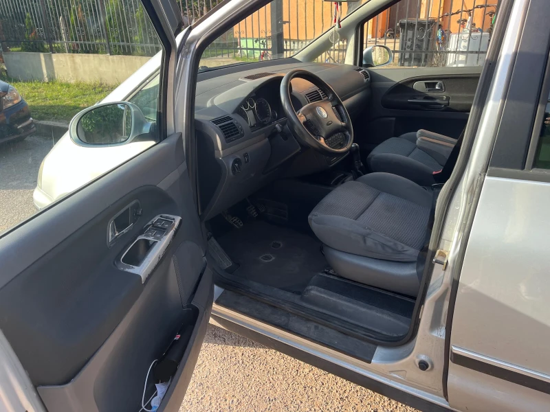 VW Sharan, снимка 5 - Автомобили и джипове - 47048502