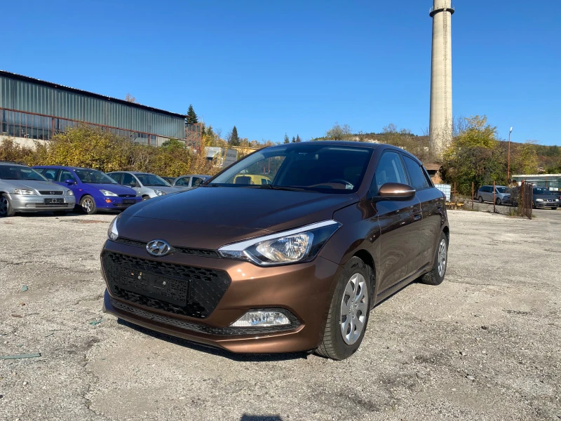 Hyundai I20 1.4 Швейцария, снимка 1 - Автомобили и джипове - 47854794