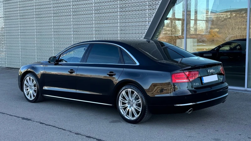 Audi A8 3.0TDi* LONG* Full Led* 3xTV* Панорама* Max екстри, снимка 3 - Автомобили и джипове - 48057248