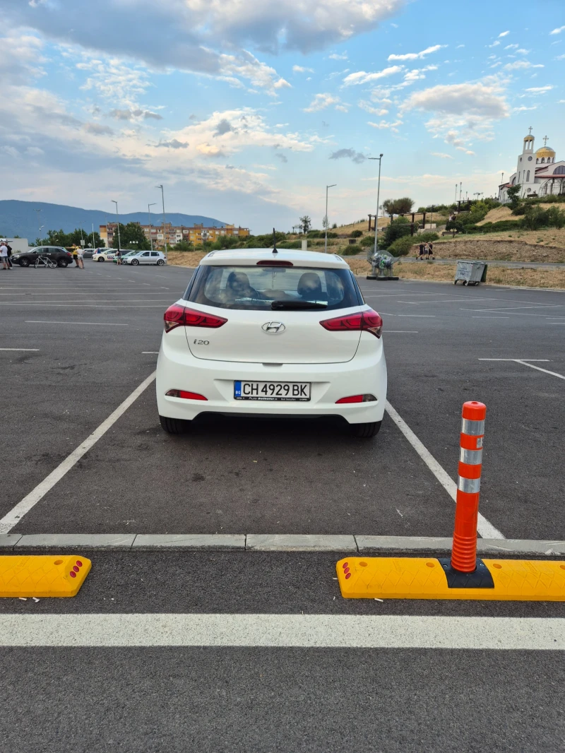 Hyundai I20, снимка 3 - Автомобили и джипове - 49212550