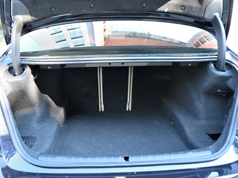 BMW 540 I XDrive M-Pack , снимка 15 - Автомобили и джипове - 49824907