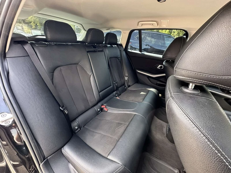 BMW 320 xDrive M Sport /CAMERA/NAVI, снимка 14 - Автомобили и джипове - 51264382