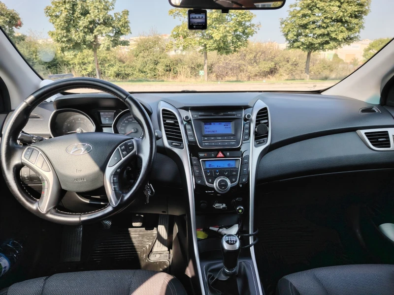 Hyundai I30 1.4, снимка 7 - Автомобили и джипове - 51701645