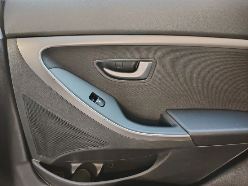 Hyundai I30 1.4, снимка 9 - Автомобили и джипове - 51701645