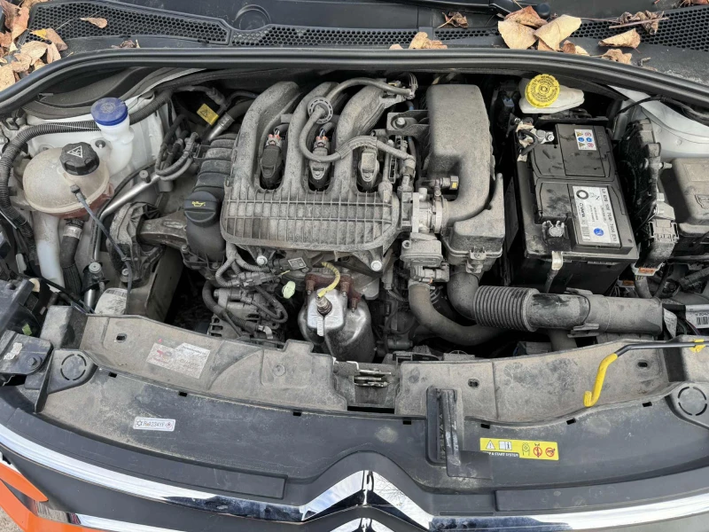 Citroen C3 1.2 Puretech 83, 2024 г., снимка 7 - Автомобили и джипове - 52403944