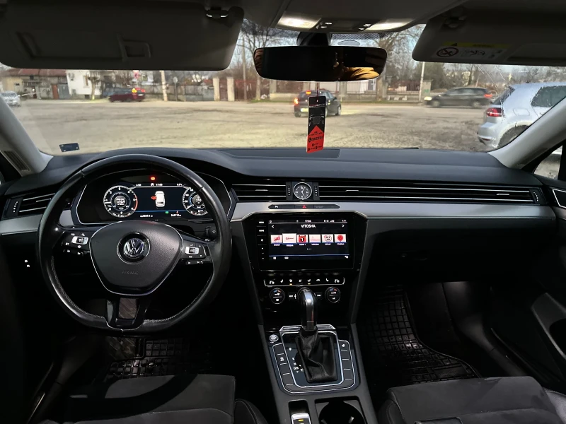 VW Passat 2.0 TDI 150hp 05.2019, LED , КОЖА , НАВИ, снимка 7 - Автомобили и джипове - 52749140
