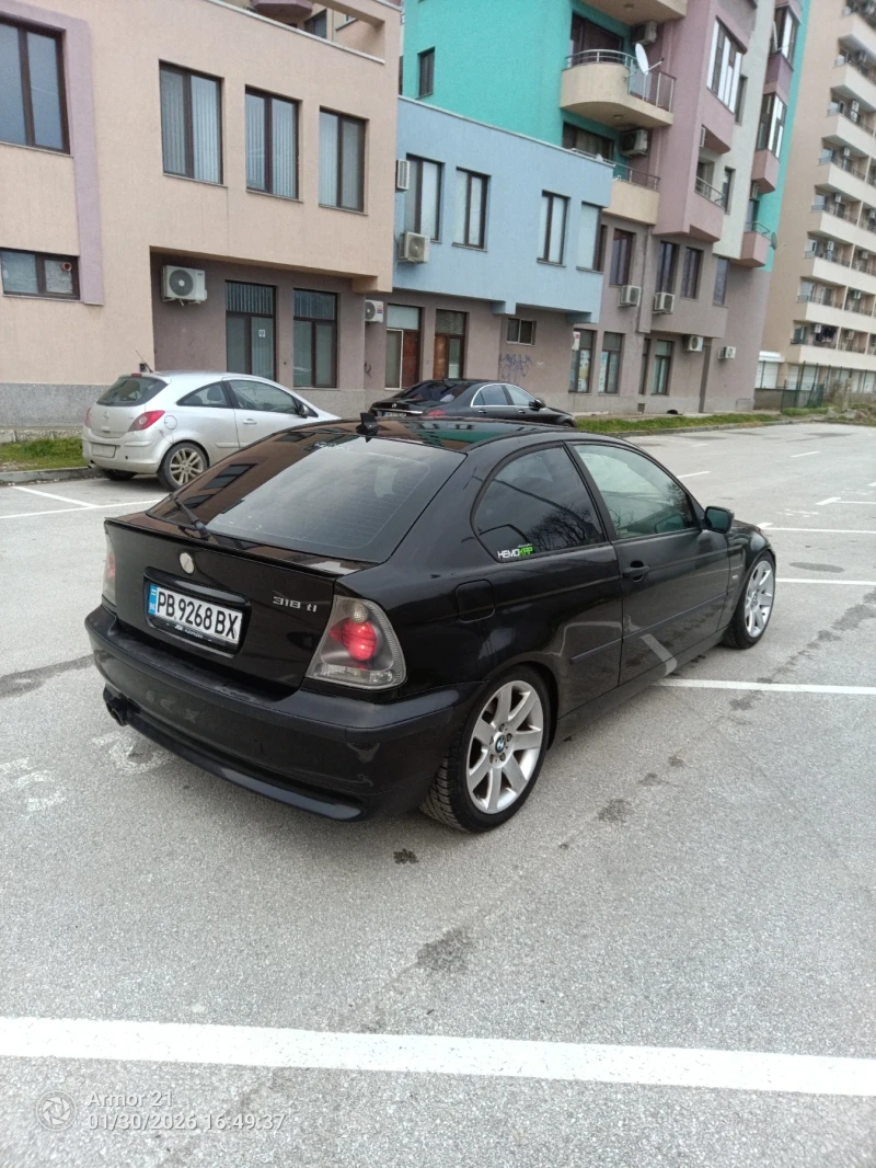 BMW 318 1.8 LPG, снимка 5 - Автомобили и джипове - 53189412
