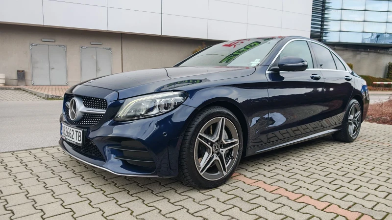 Mercedes-Benz C 300 AMG 4matic Designo, снимка 3 - Автомобили и джипове - 53458443