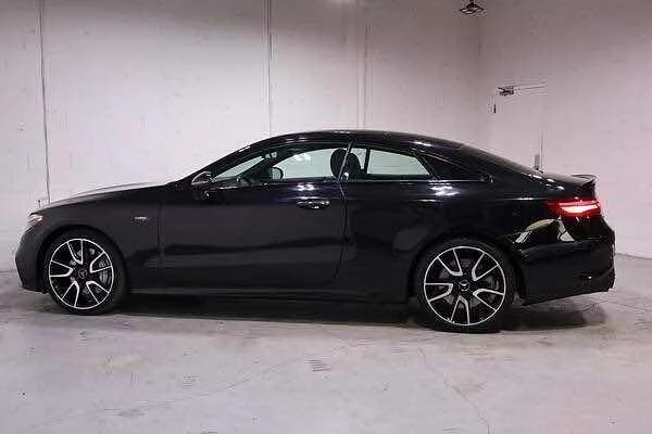 Mercedes-Benz E 53 AMG * CARFAX * БЕЗ ПЪРВОНАЧАЛНА ВНОСКА, снимка 2 - Автомобили и джипове - 52778650