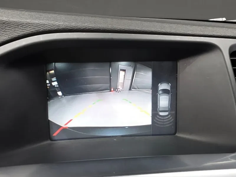 Volvo S60, снимка 15 - Автомобили и джипове - 54326561