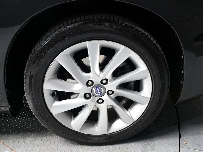 Volvo S60, снимка 5 - Автомобили и джипове - 54326561