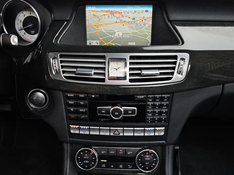 Mercedes-Benz CLS 350 W218, снимка 14 - Автомобили и джипове - 55940430