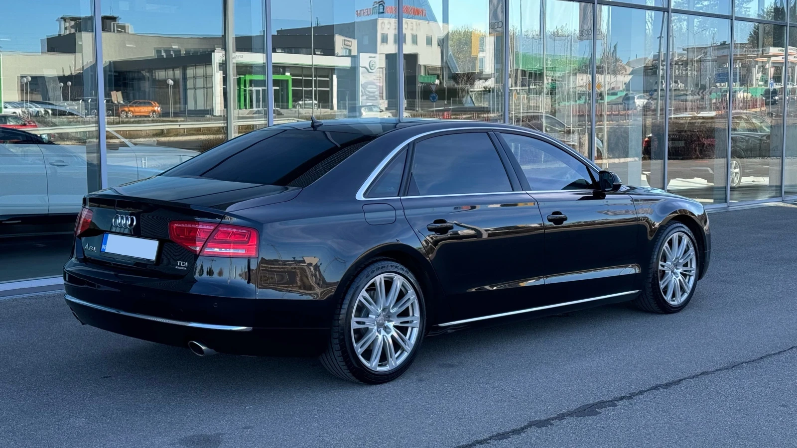 Audi A8 3.0TDi* LONG* 3xTV* Full Led* Панорама* Max екстри - изображение 4