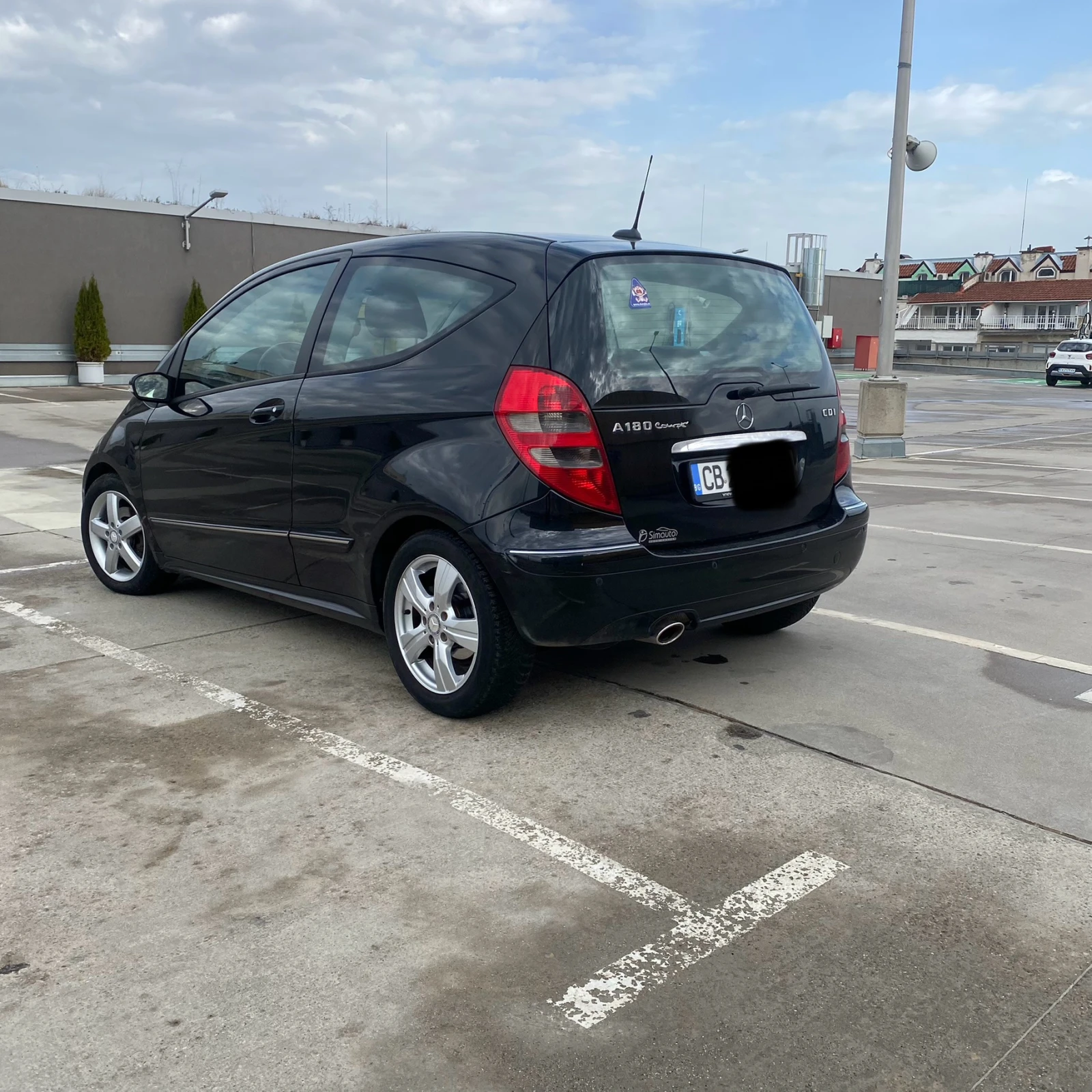 Mercedes-Benz A 180 AVANTGARD - изображение 4