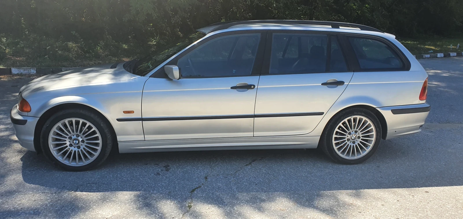 BMW 320  - изображение 7