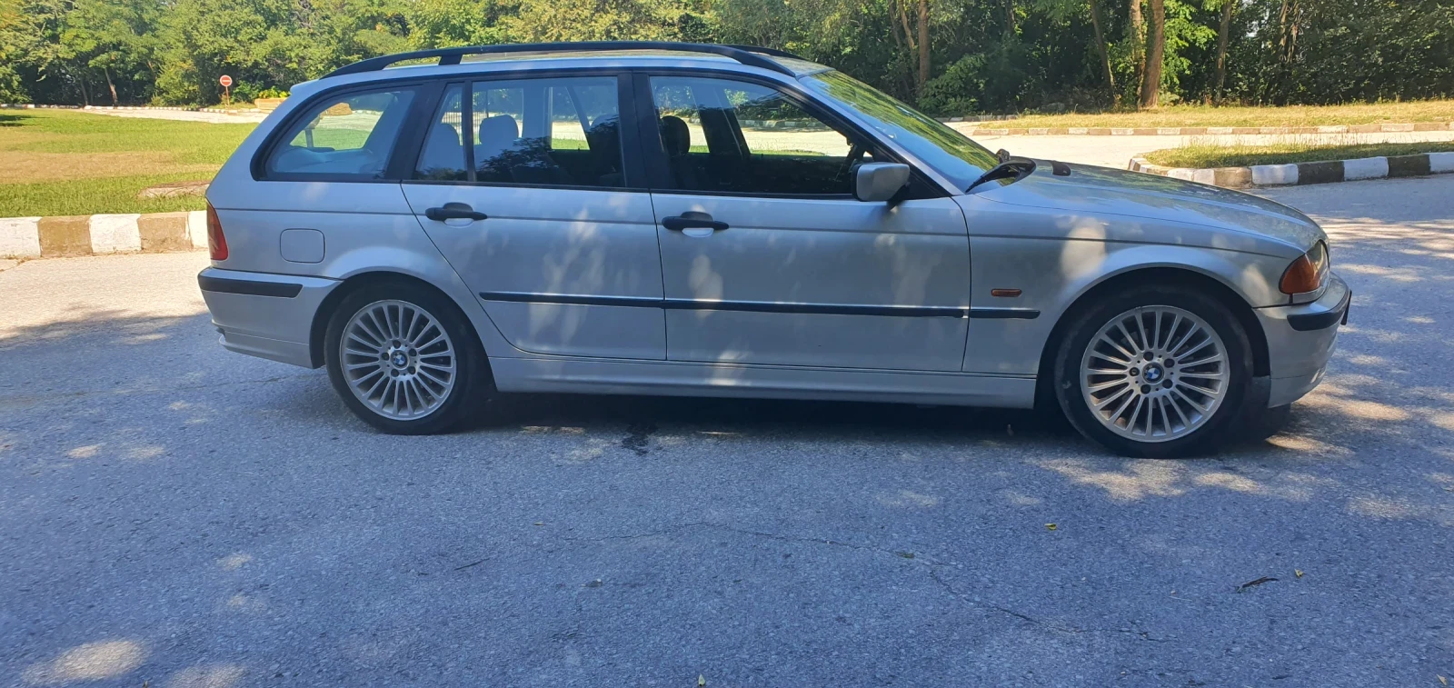 BMW 320  - изображение 6