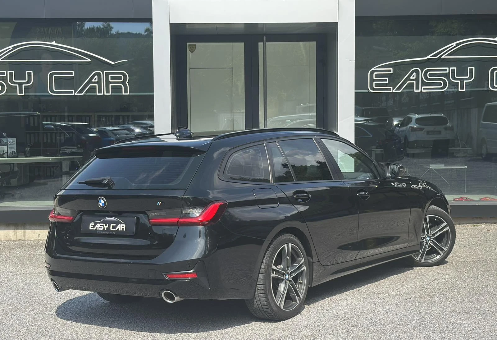 BMW 320 xDrive M Sport /CAMERA/NAVI - изображение 3