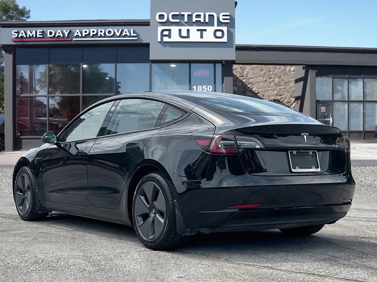 Tesla Model 3 Standard Plus - изображение 4