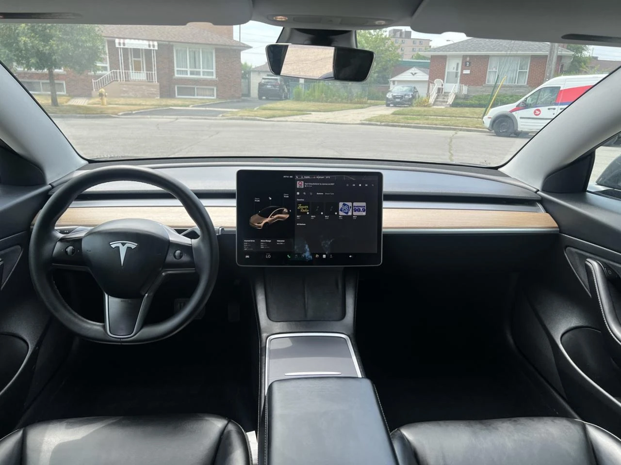 Tesla Model 3 Standard Plus - изображение 8