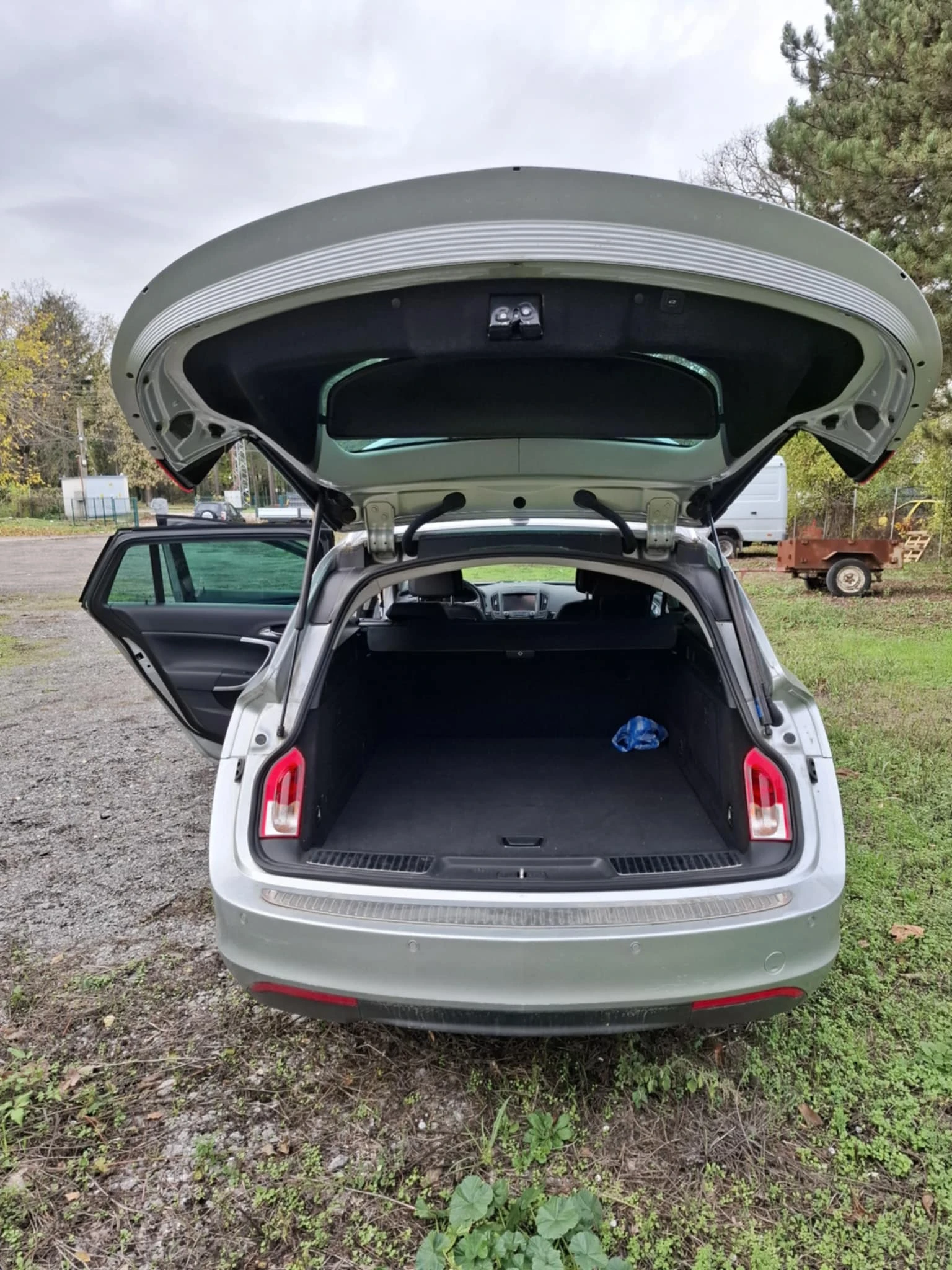 Opel Insignia SPORTS TOURER - изображение 5