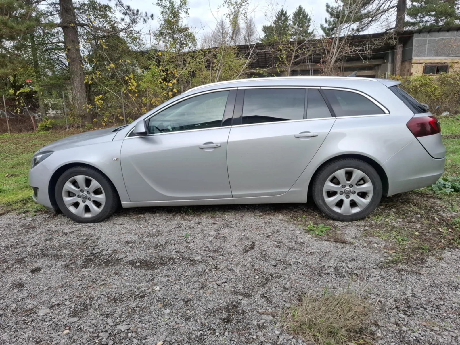 Opel Insignia SPORTS TOURER - изображение 3