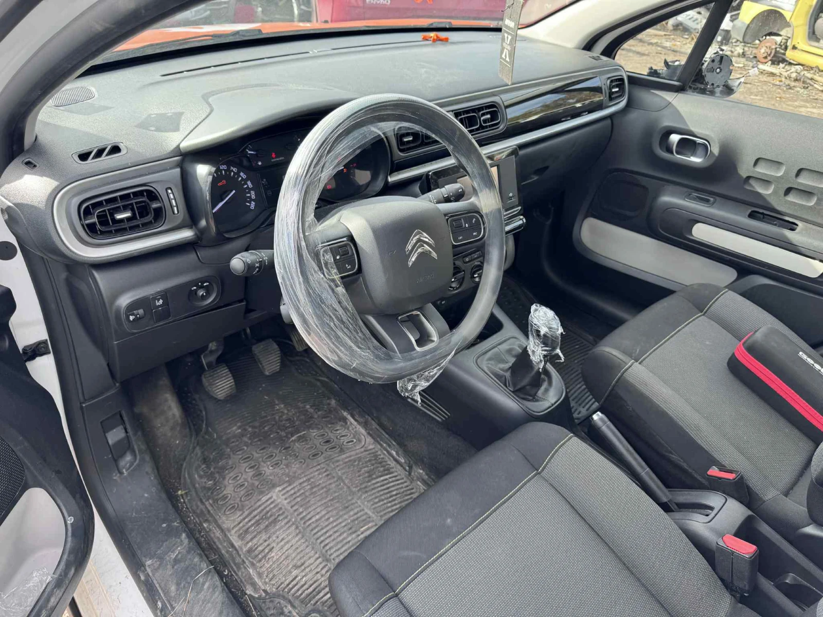 Citroen C3 1.2 Puretech 83, 2024 г. - изображение 6