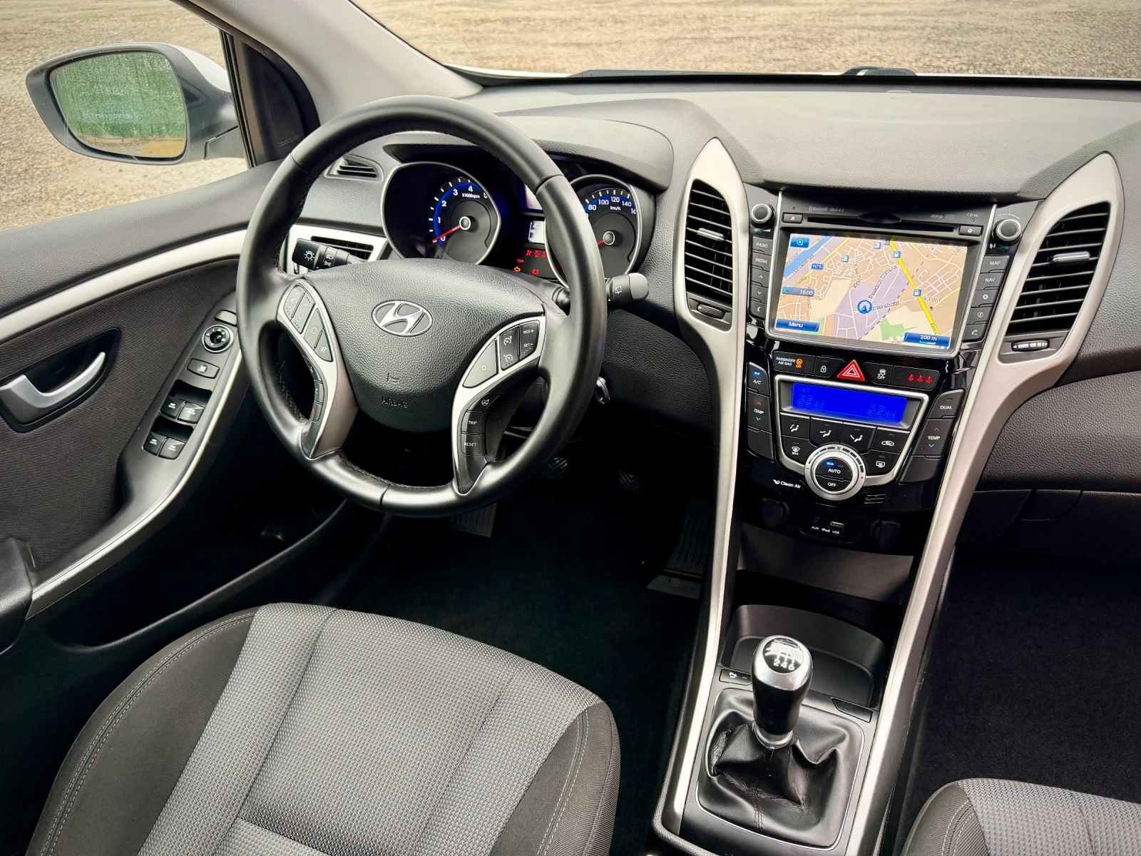 Hyundai I30 1.4 MPI* FACELIFT* NAVI* CAMERA* LED | Mobile.bg   10