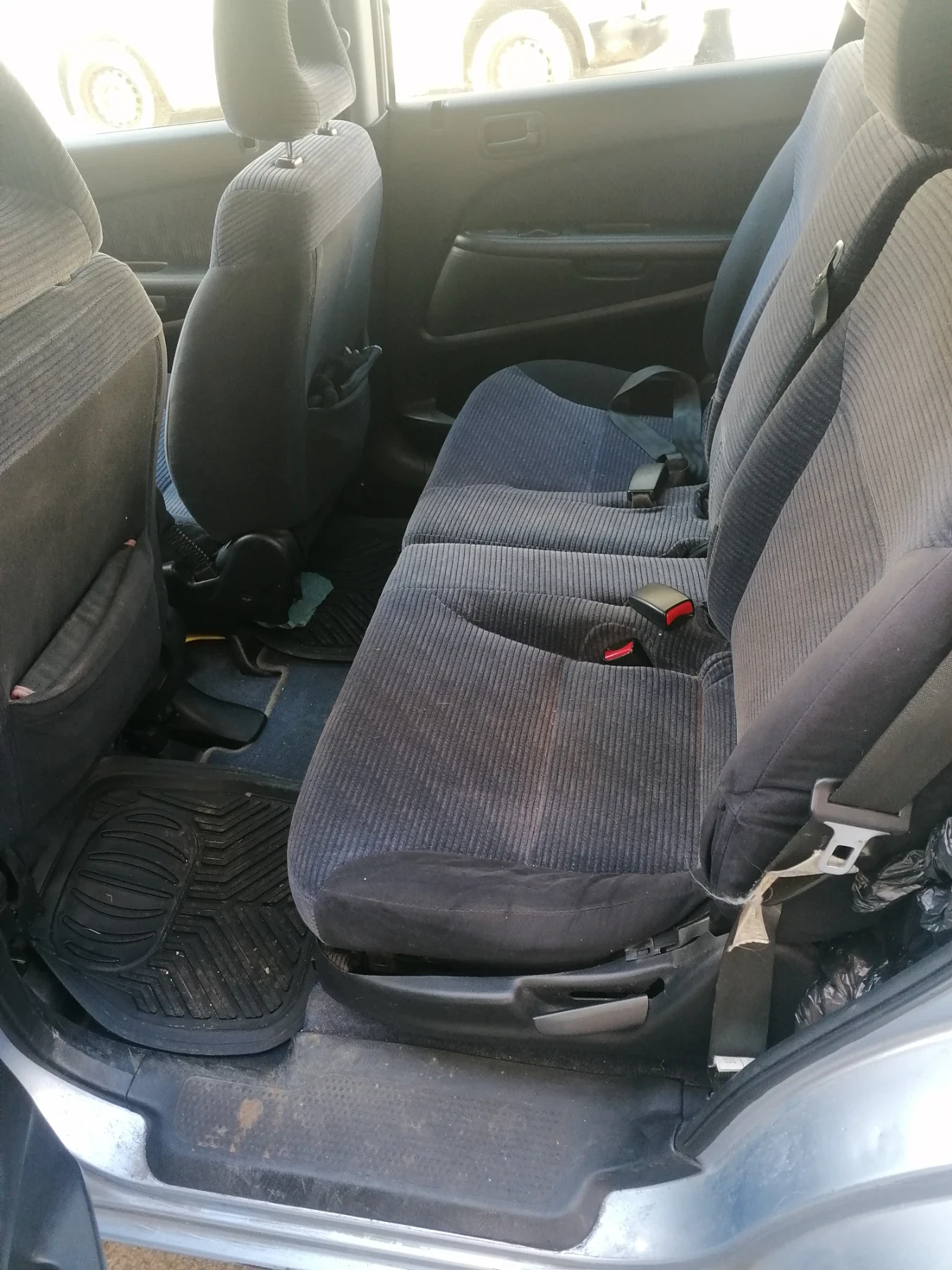 Honda Stream 1.7 - изображение 4