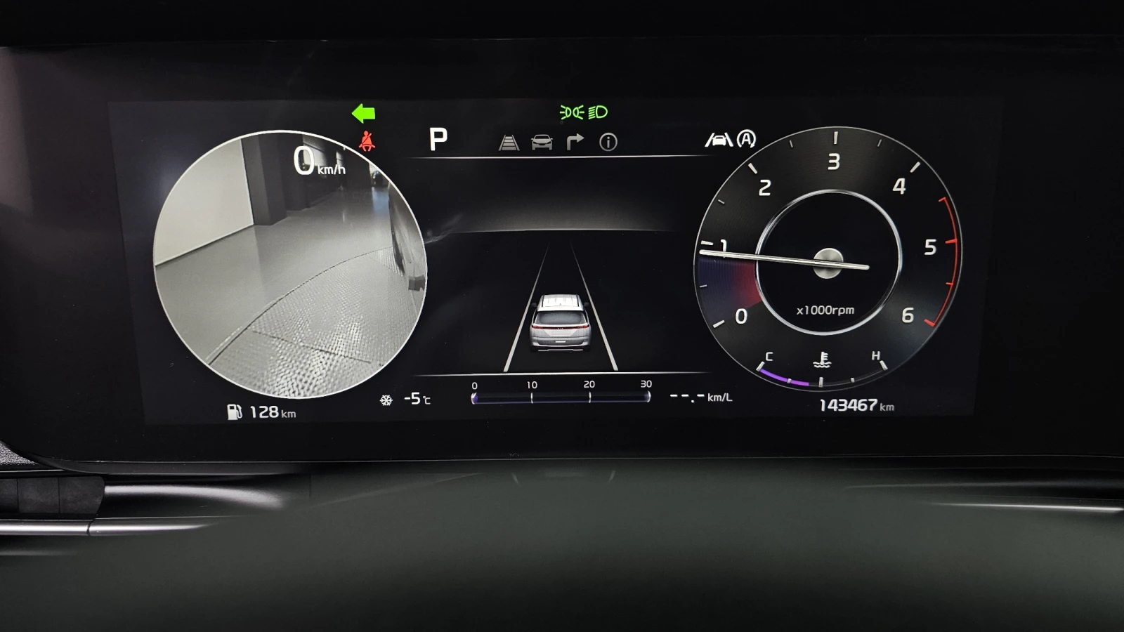 Kia Carnival 7 seater Noblesse autogeorge.com - изображение 8