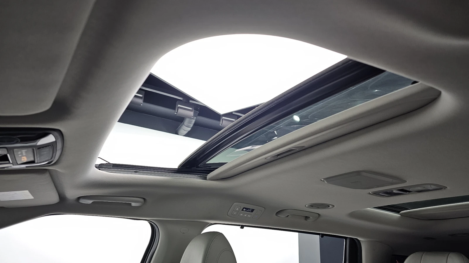 Kia Carnival 7 seater Noblesse autogeorge.com | Mobile.bg � ����������� 16