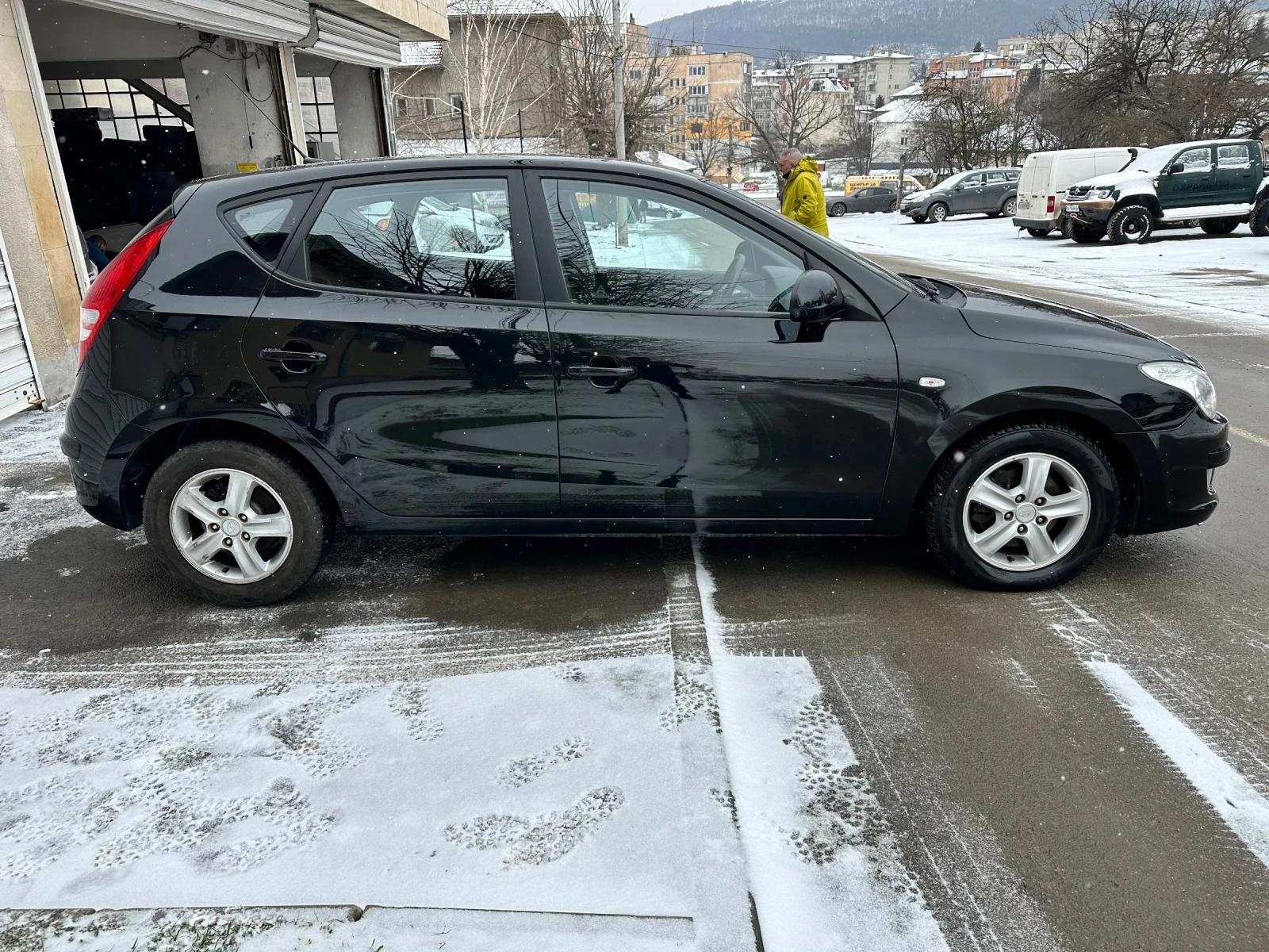 Hyundai I30 1.6 CRDI - изображение 3