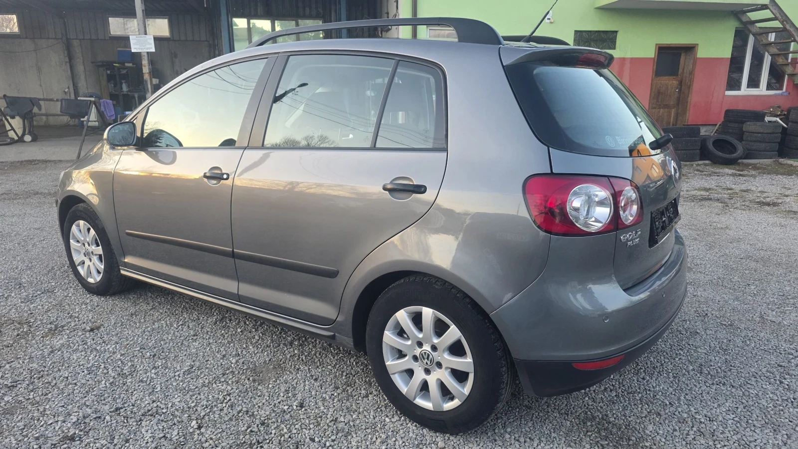 VW Golf Plus 1.9 TDI 105k.s - изображение 5