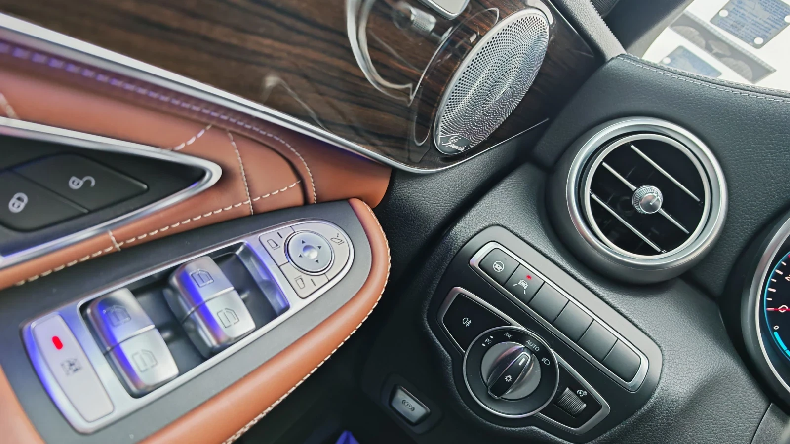 Mercedes-Benz C 300 AMG 4matic Designo | Mobile.bg � ����������� 15