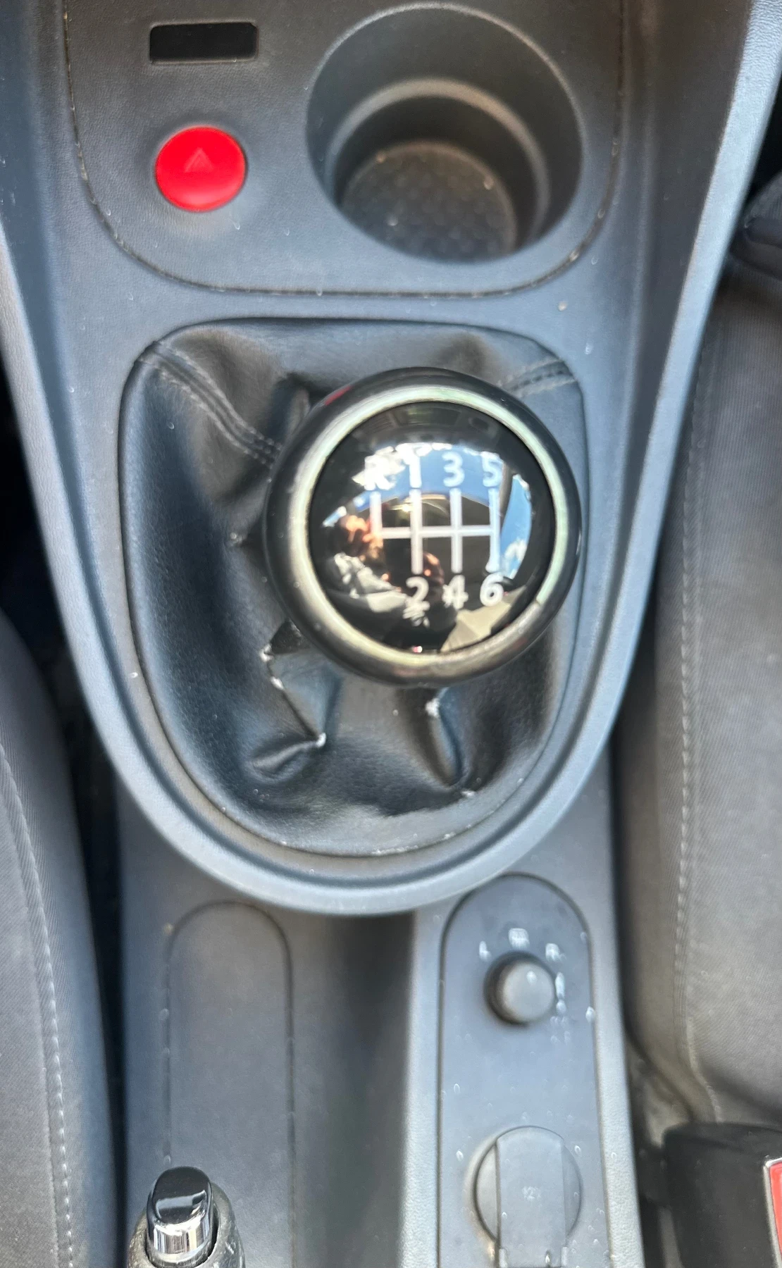 Seat Leon 1.6, снимка 8 - Автомобили и джипове - 53521568