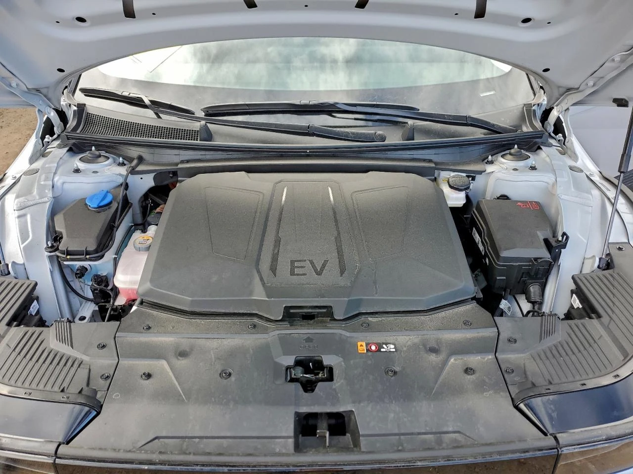 Hyundai Ioniq 5 Se, снимка 11 - Автомобили и джипове - 53977457