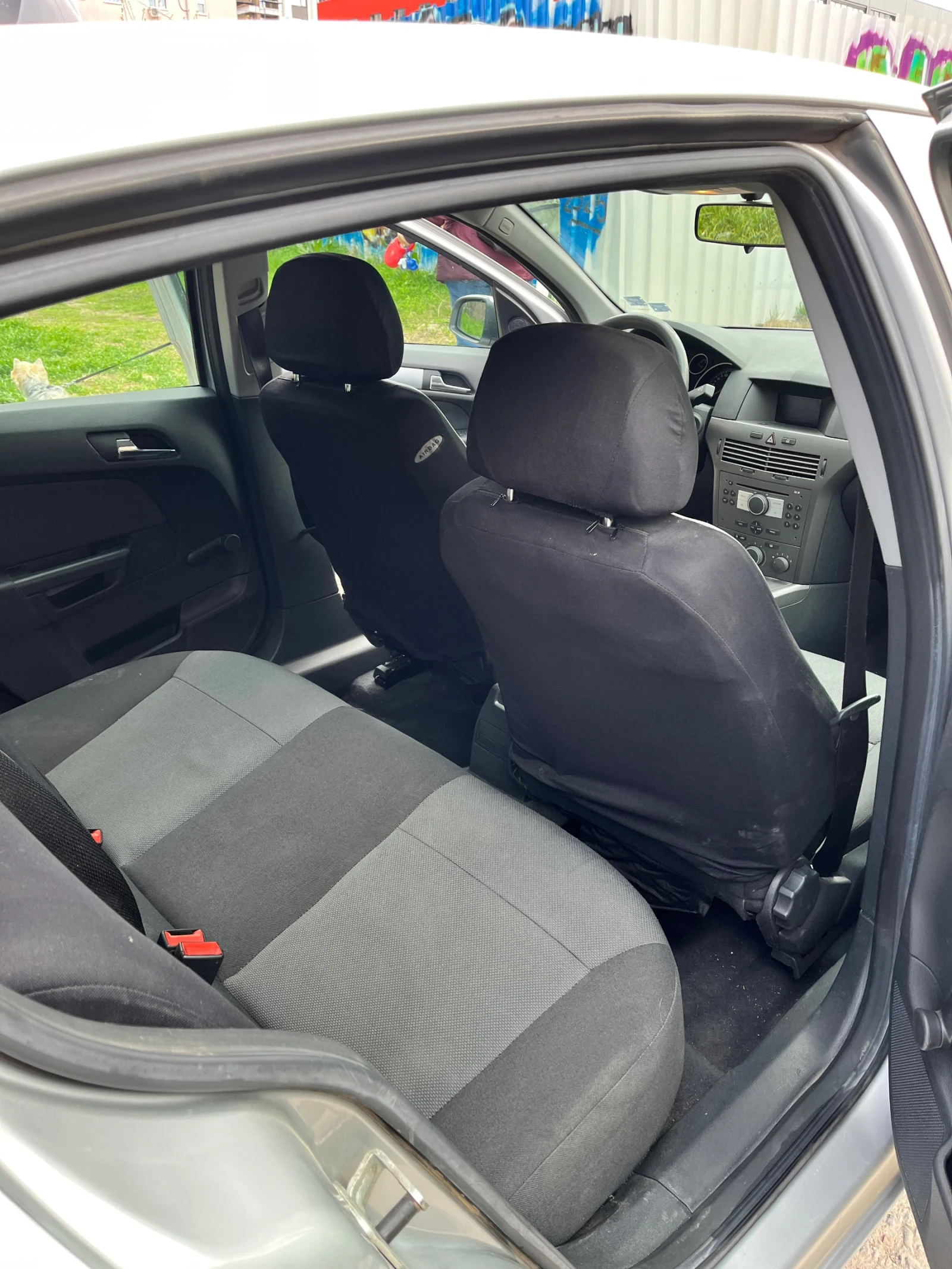 Opel Astra 1.6 TWINPORT, снимка 9 - Автомобили и джипове - 53987111