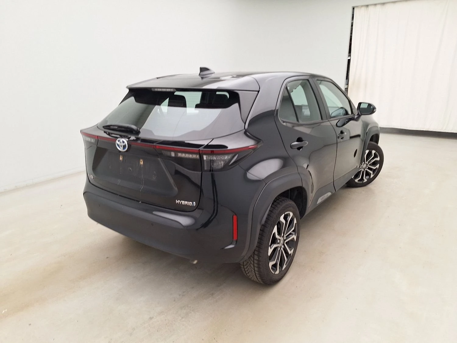 Toyota Yaris Cross 1.5 Dynamic Hybrid, снимка 5 - Автомобили и джипове - 53993590