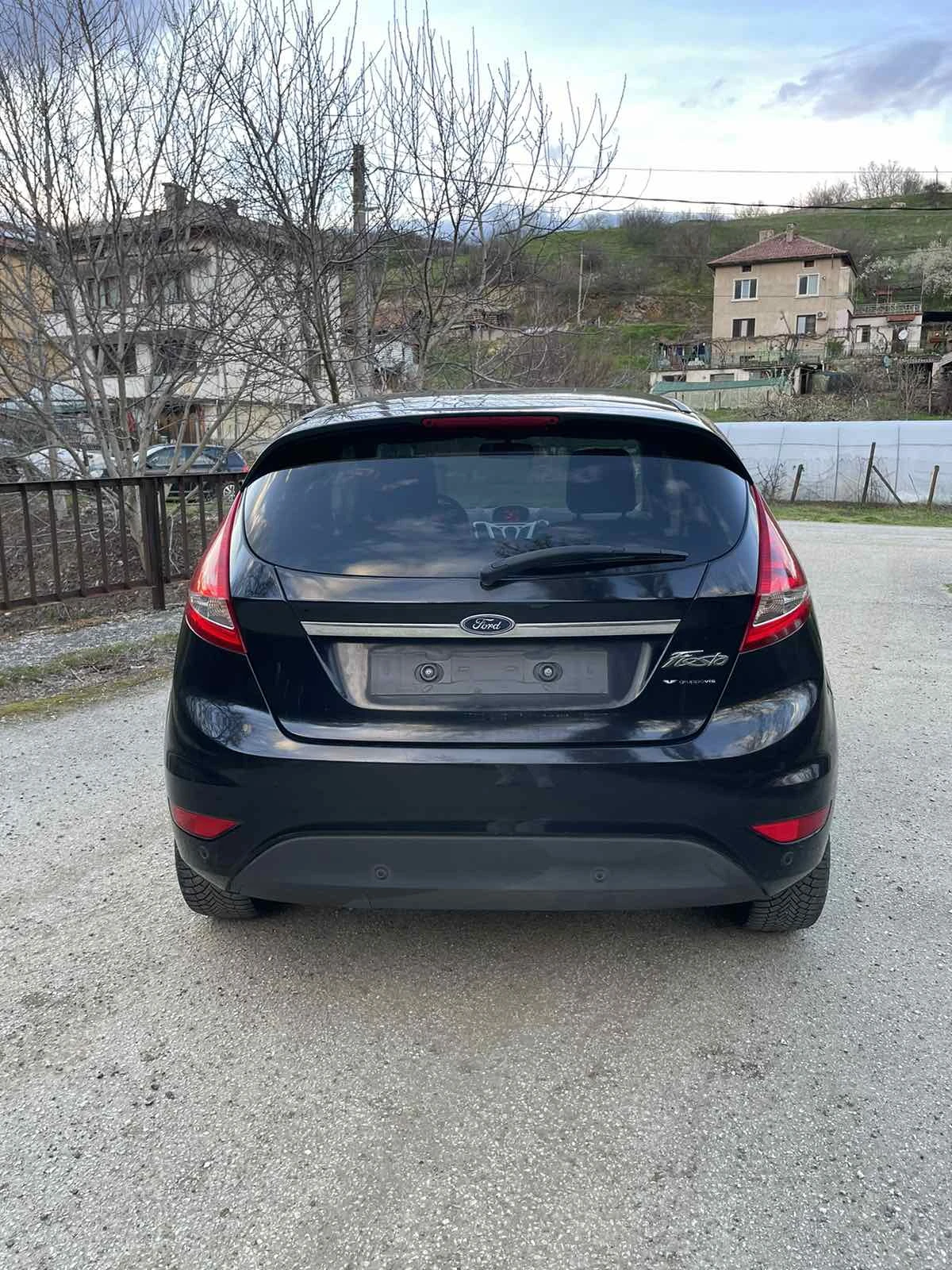 Ford Fiesta 1.4 ГАЗ, снимка 5 - Автомобили и джипове - 54126253